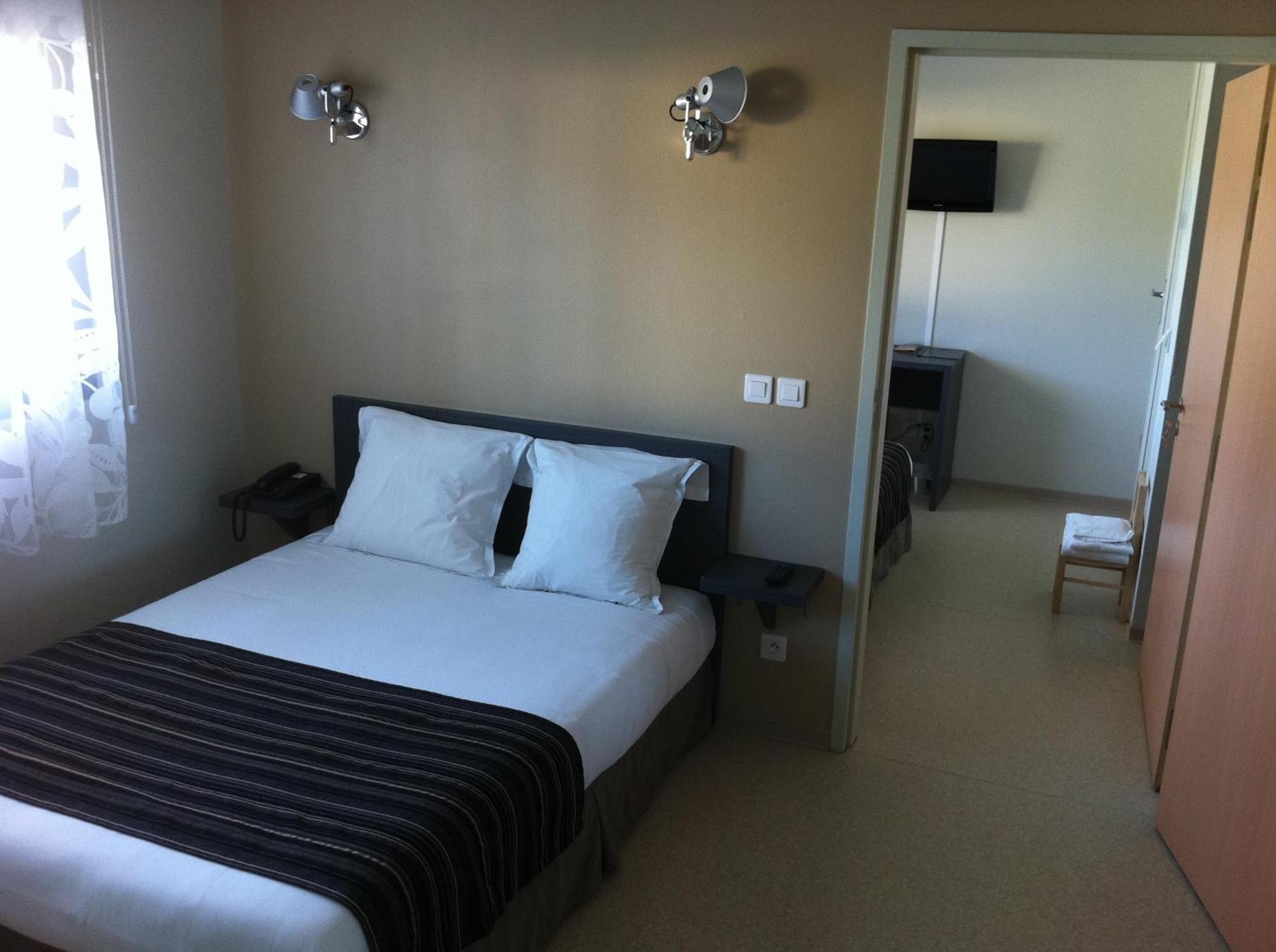 Fasthotel Le Rale Des Genets - Un Hotel Fh Collection Dun-sur-Meuse Eksteriør billede